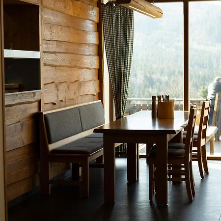 Hotel Kristian Kubova Huť Extérieur photo