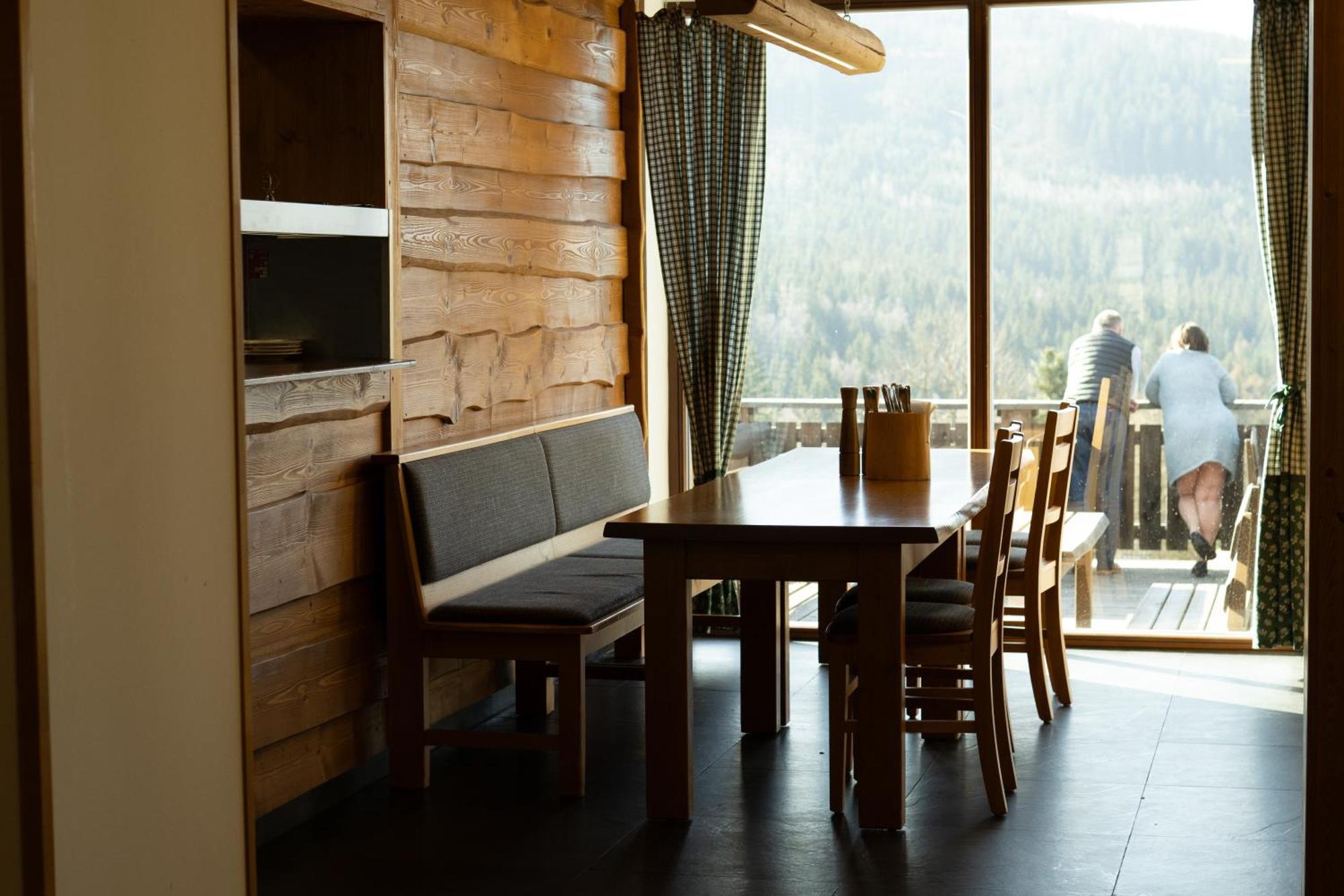 Hotel Kristian Kubova Huť Extérieur photo