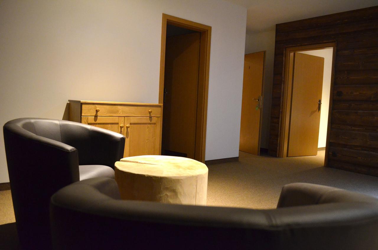 Hotel Kristian Kubova Huť Extérieur photo